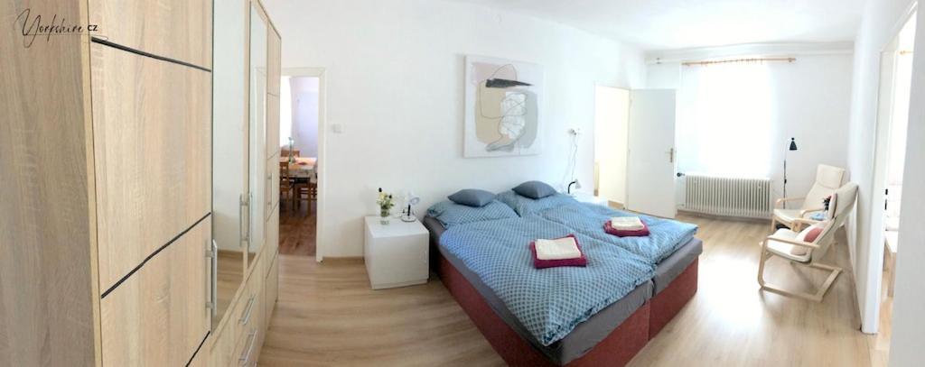 Apartment Yorkshire Bujanov Ngoại thất bức ảnh